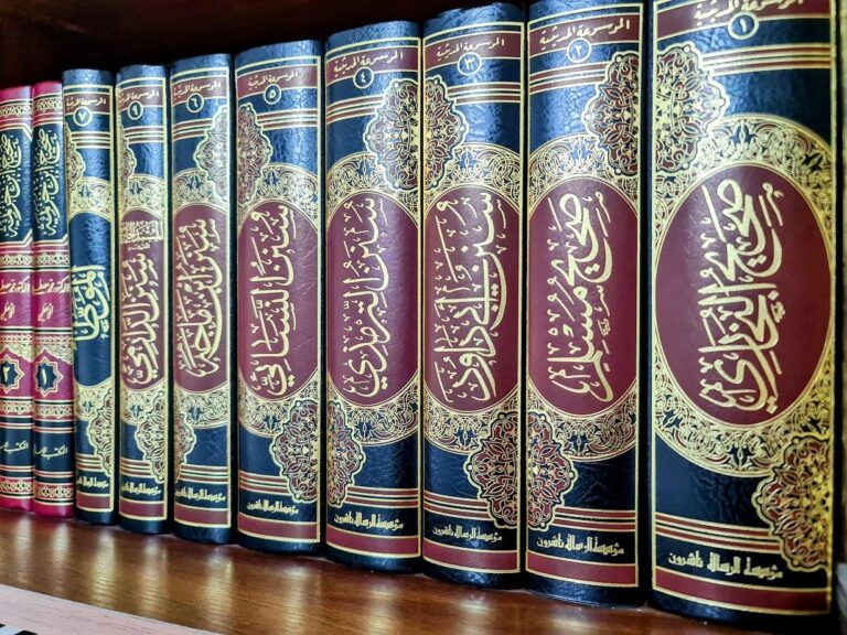 هُمُّص بلمسة عصرية: مكونات مبتكرة تُنعش الطعم!