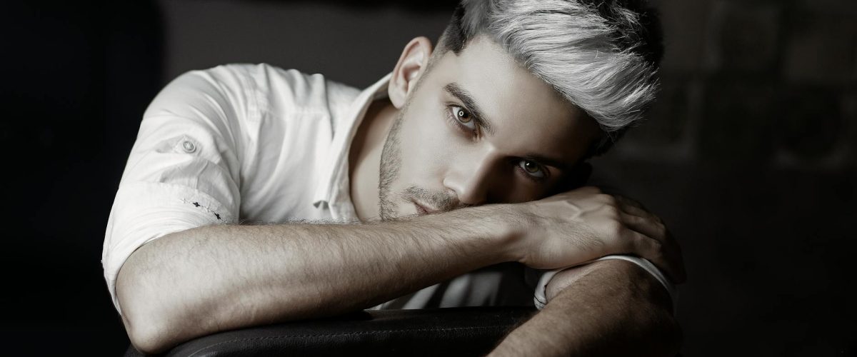 الممثلة الكويتية حيات الفهد تثير جدلاً بإطلالة جريئة