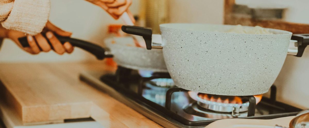 هُمُّص بلمسة عصرية: مكونات مبتكرة تُنعش الطعم!