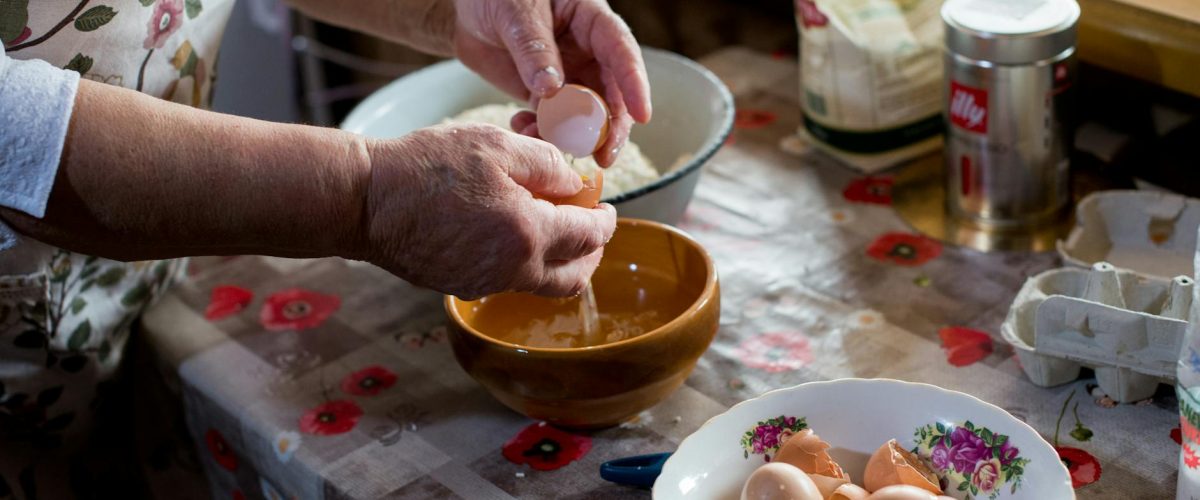 لمسة عصرية على الحمص الكلاسيكي بمكونات غير متوقعة!