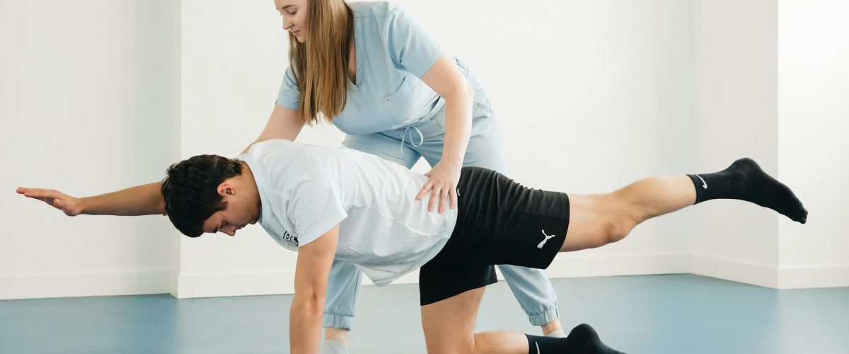 لماذا يواجه الرجال صعوبة مع صحتهم النفسية وكيف نتغلب على الوصمة؟