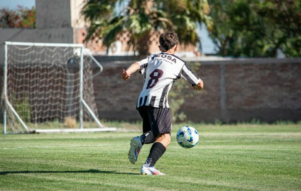 أداء محمد صلاح تحت المجهر بعد مباراة ليفربول الأخيرة