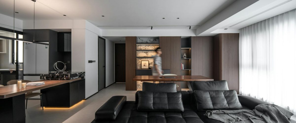 كيف تبني صالة رياضية منزلية بميزانية محدودة: الأساسيات الضرورية