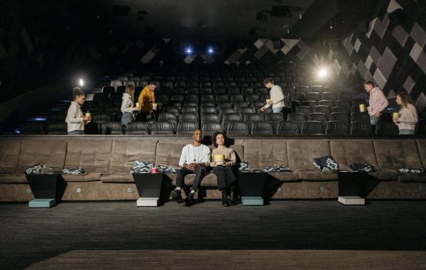 أفضل أفلام العربية على شاهد لا تفوت مشاهدتها