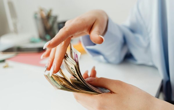 نصائح مهمة لإدارة المال بفعالية كفريلانسر محترف