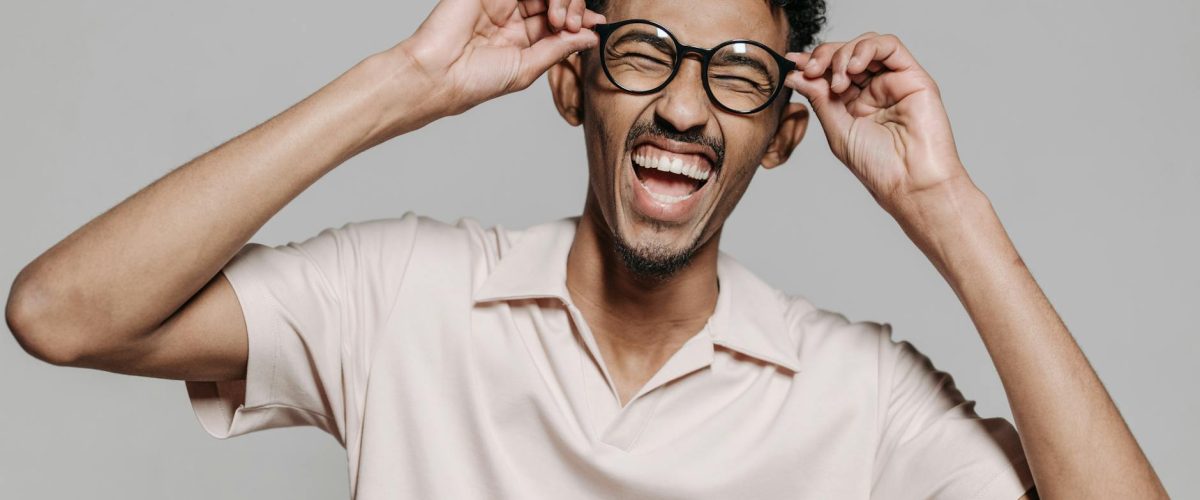 هيشم فقيه يطلق مشروع ساخر جديد.. ضحك لا يفوت!