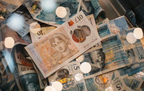 كيفية إطلاق مشروع ناجح لمنتجات الحرف اليدوية بخطوات مدروسة