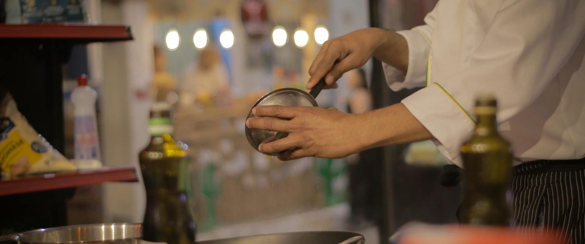 كيف تحضّر أرز مندي عربي هشّ ومثالي خطوة بخطوة