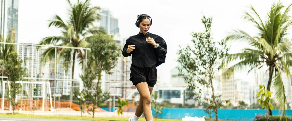 تمارين الـ HIIT أم البيلاتس: أيهما يحرق الدهون أكثر؟