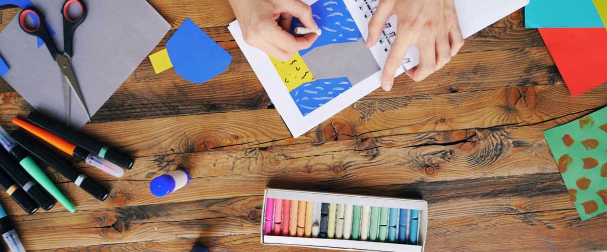 اصنع مصباح معلق مغربي نحاسي وزجاجي بأسلوبك الخاص!