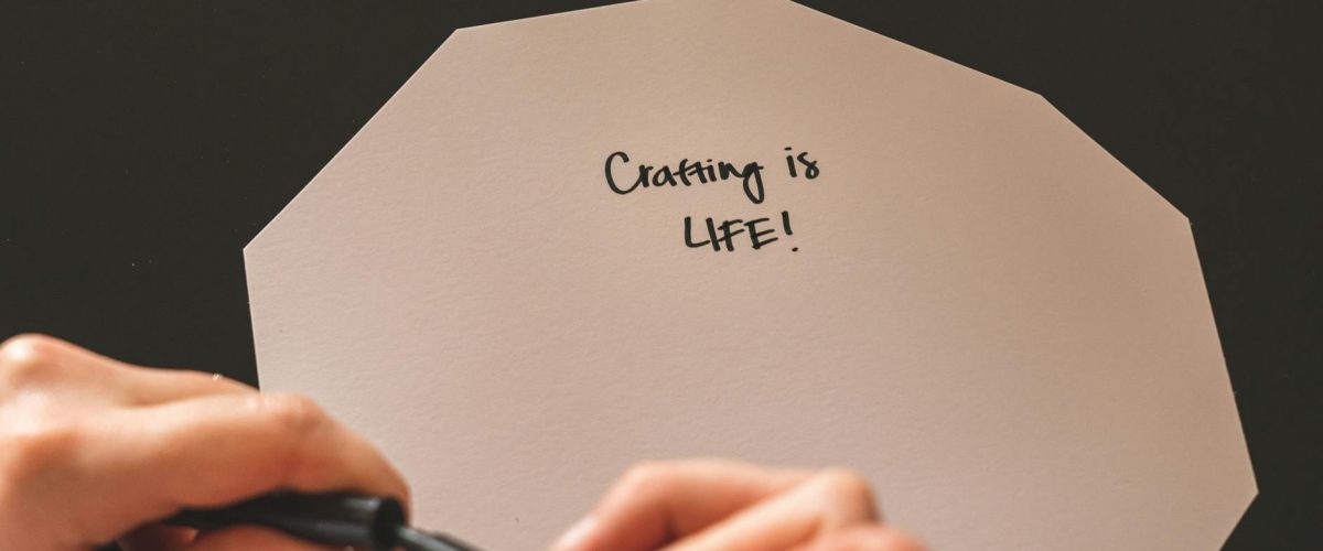 تجديد المرآة العادية بأسلوب مغربي مميز وجذاب