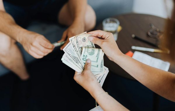 كيف تكتب خطة عمل ناجحة تجذب المستثمرين بفعالية