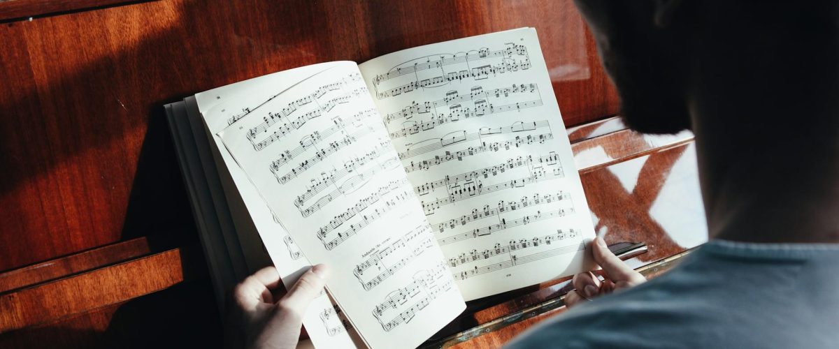 صعود موسيقى التراب العربية: أبرز الأغاني التي يجب الاستماع إليها