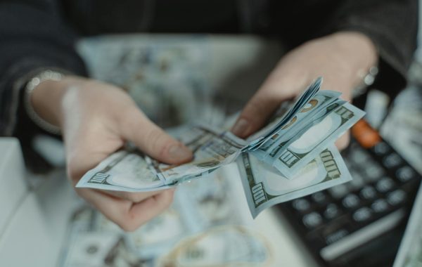 أفكار مشاريع منزلية مبتكرة لزيادة دخلك بسهولة ونزاهة