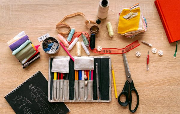 كيف تصنع خيمة بدوية تضفي دفء وسحر لغرفتك؟