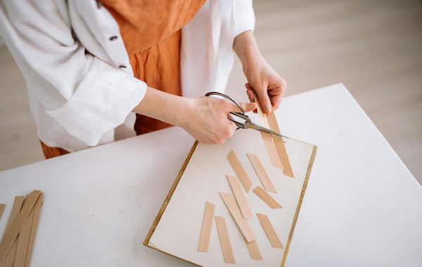 كيف تصنع طاولة قهوة بأرضية بلاط مغربية بأسلوب مبدع