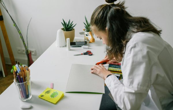 فن الخط العربي على الجدران: دليل عملي بسيط وجميل