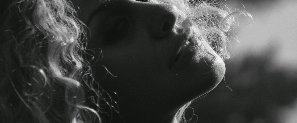 أسوأ لحظات السخرية من المشاهير التي تخجل منها!