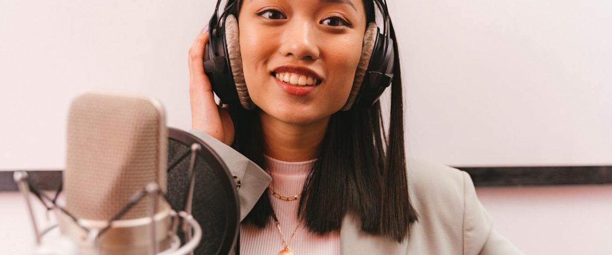 الكتب الصوتية أم المطبوعة؟ تفضيلات جيل الألفية العرب!