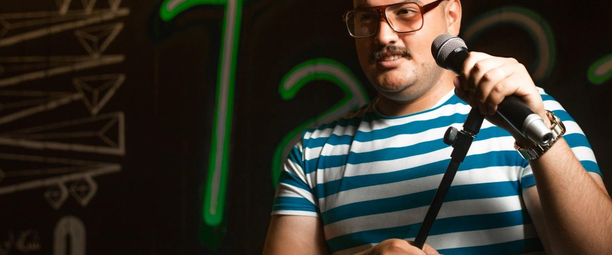 لماذا "ذا أونيون" لا يزال ملك السخرية حتى اليوم!