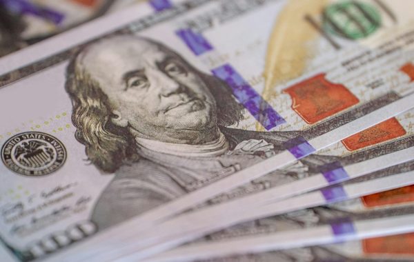 دور المستشارين الماليين في إدارة الثروات بحرفية عالية