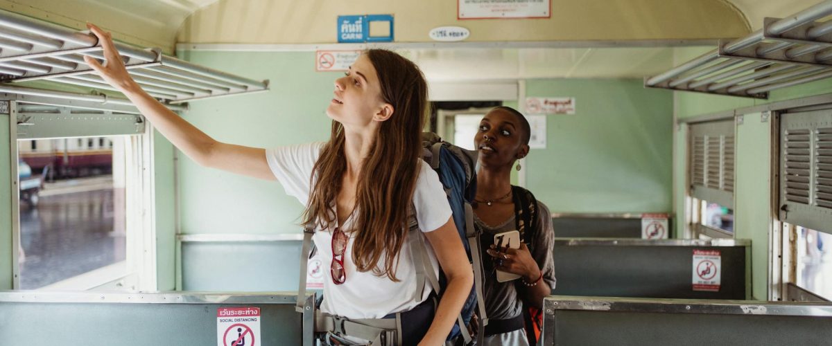 دليل التسوق في دبي: من الأسواق التقليدية إلى المولات الضخمة