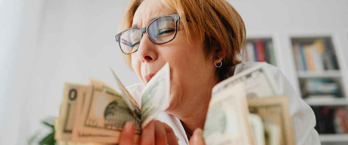 كيفية إعداد ميزانية شهرية والتمسك بها بخطوات فعالة