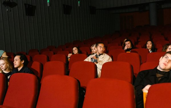 مراجعة مسلسل "المزار" التاريخي: تحفة فنية على شاهد